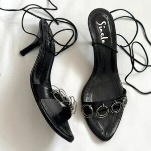 Rare Sinela metal ring wrap up kitten heels